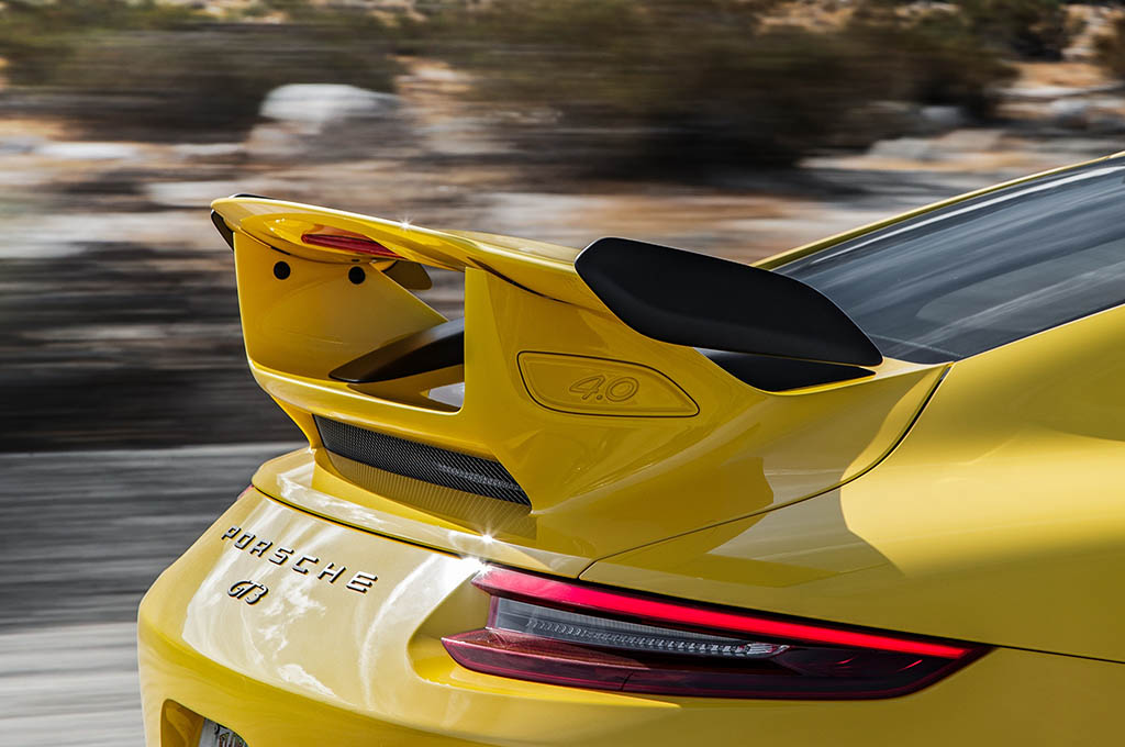 10 2018 Porsche 911 GT3 wing - تجهیز محصولات بیشتر پورشه به پکیج وایساخ