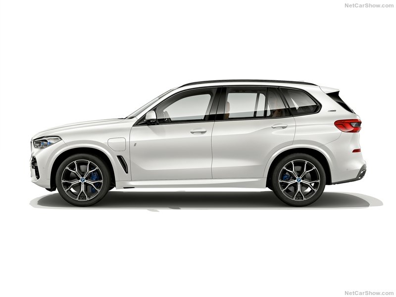 BMW X5 xDrive45e iPerformance 2019 800 02 - بی ام و X5 مدل 2019 نسخه xDrive45e iPerformance