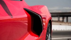 2020 Chevrolet Corvette C8 side vent 300x169 - ببینید و بشنوید از کوروت C8 ؛ استارت، احیا و شروع دوباره مدل 2020