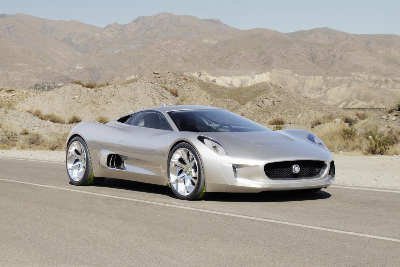 Jaguar C X75 hybrid supercar1 - جگوار در حال توسعه کمپانی خود