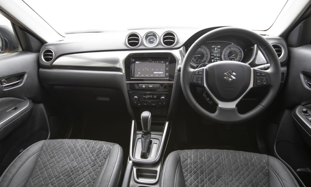 Suzuki Vitara 1.4T GLX cabin - سوزوکی ویتارا 1.4 لیتری توربو GLX
