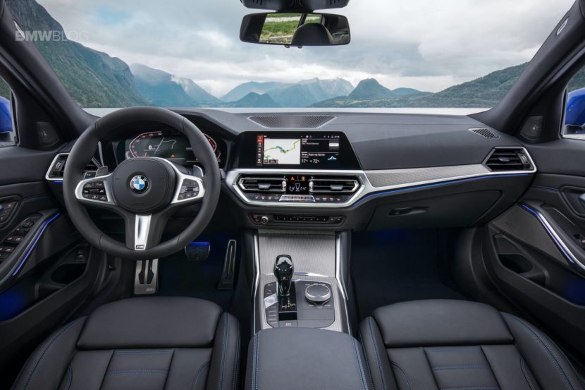 2019 BMW 330i M Sport 34 830x553 - BMW سری 1 برقی سال 2021 وارد بازار می شود