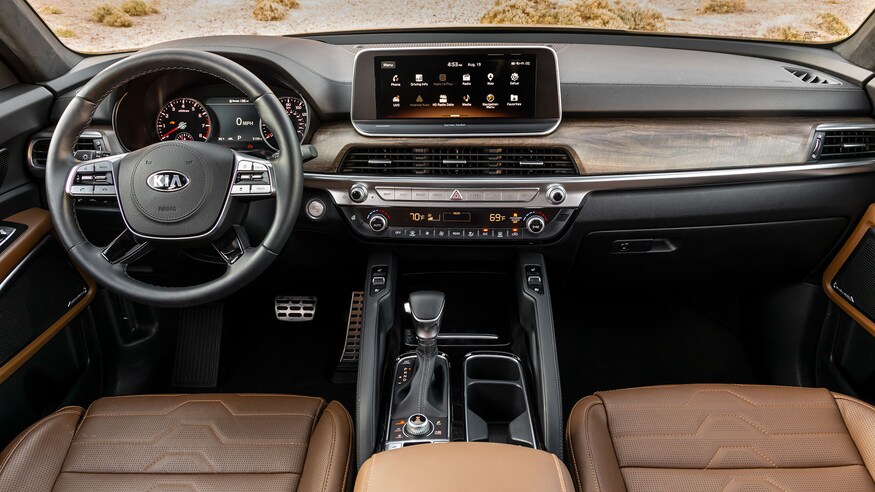 2020 Kia Telluride SX V6 AWD dashboard 1 - هیوندای پالیسید 2020، کیا تلوراید 2020؛ پسر عموهای کره ای