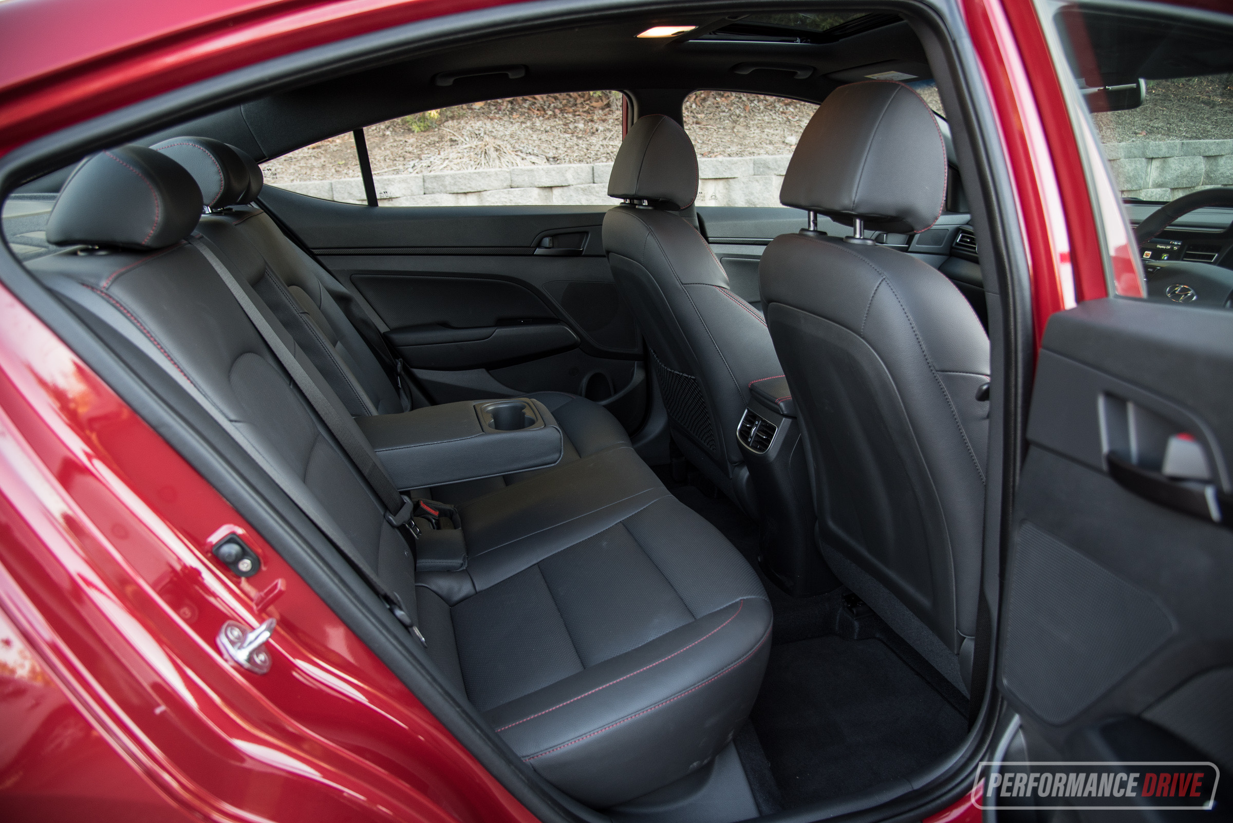2019 Hyundai Elantra Sport rear seats - هیوندای النترای اسپرت فیس لیفت شده 2019